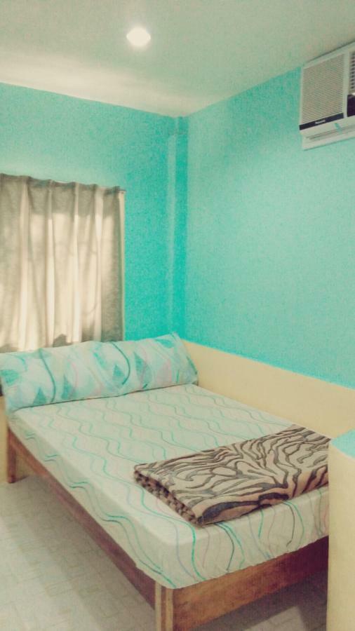 Mother Teresa Rooms And Restaurant Oslob Extérieur photo