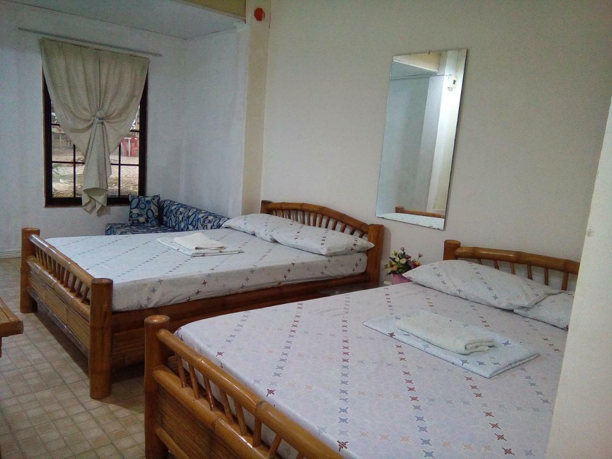 Mother Teresa Rooms And Restaurant Oslob Extérieur photo