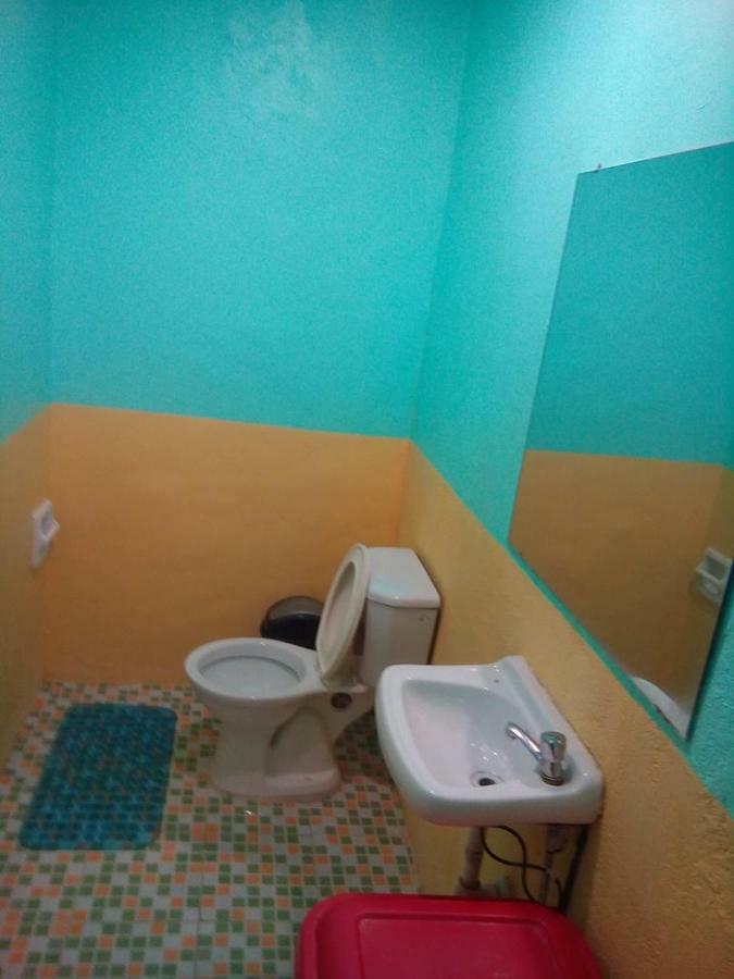 Mother Teresa Rooms And Restaurant Oslob Extérieur photo