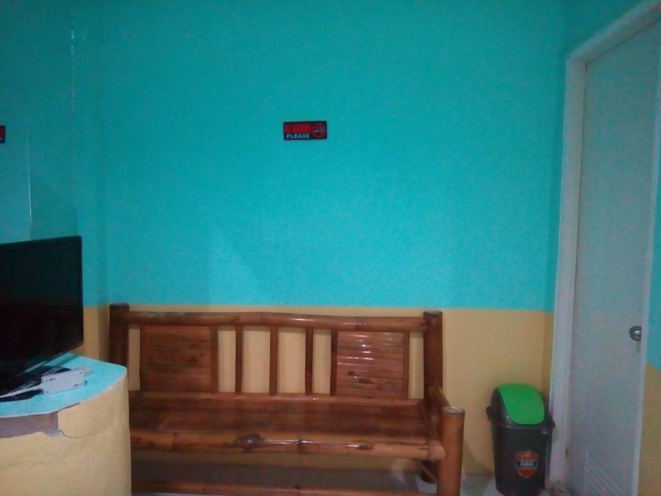 Mother Teresa Rooms And Restaurant Oslob Extérieur photo
