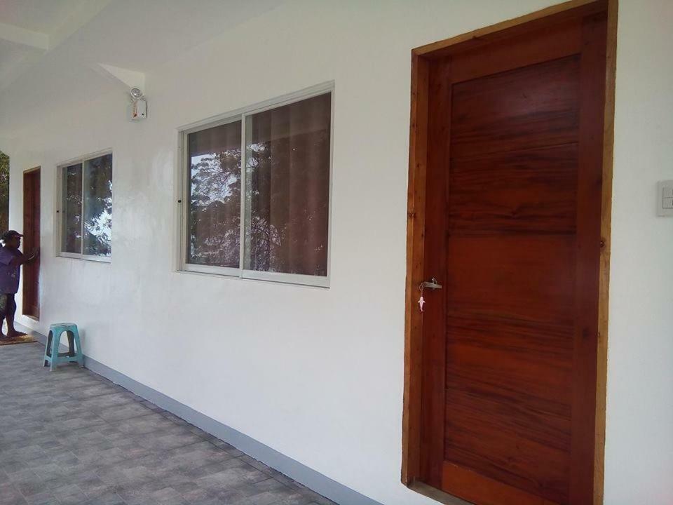 Mother Teresa Rooms And Restaurant Oslob Extérieur photo