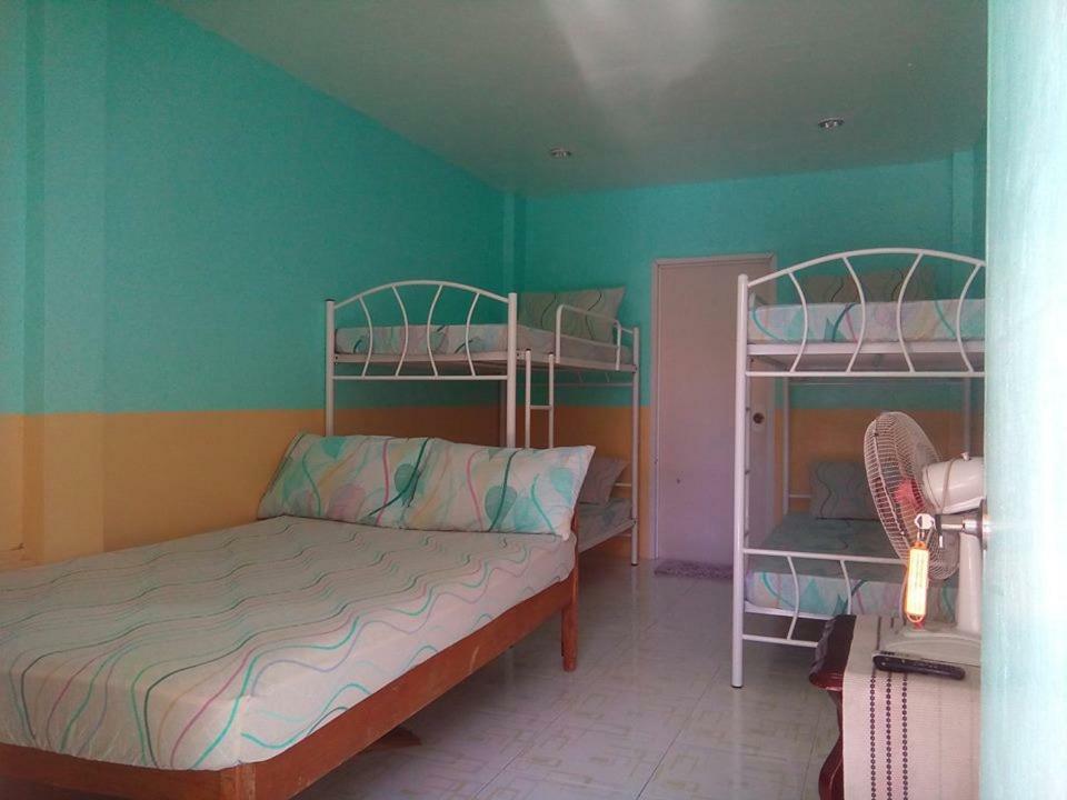 Mother Teresa Rooms And Restaurant Oslob Extérieur photo