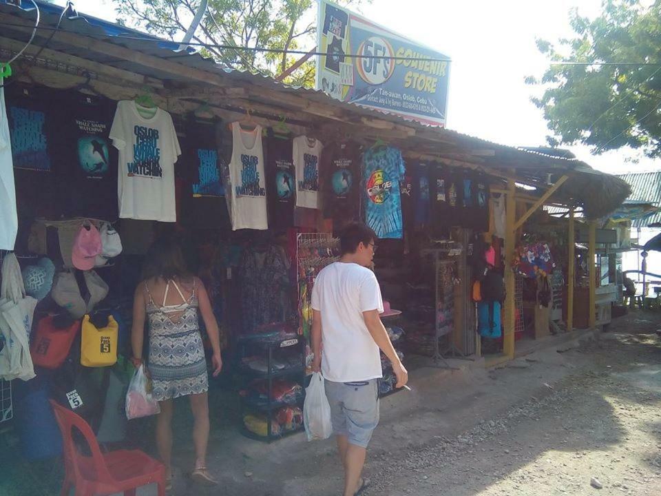 Mother Teresa Rooms And Restaurant Oslob Extérieur photo