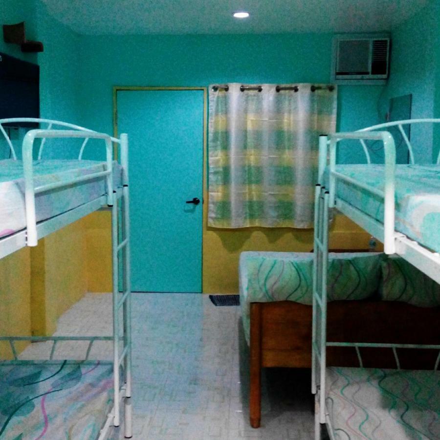 Mother Teresa Rooms And Restaurant Oslob Extérieur photo